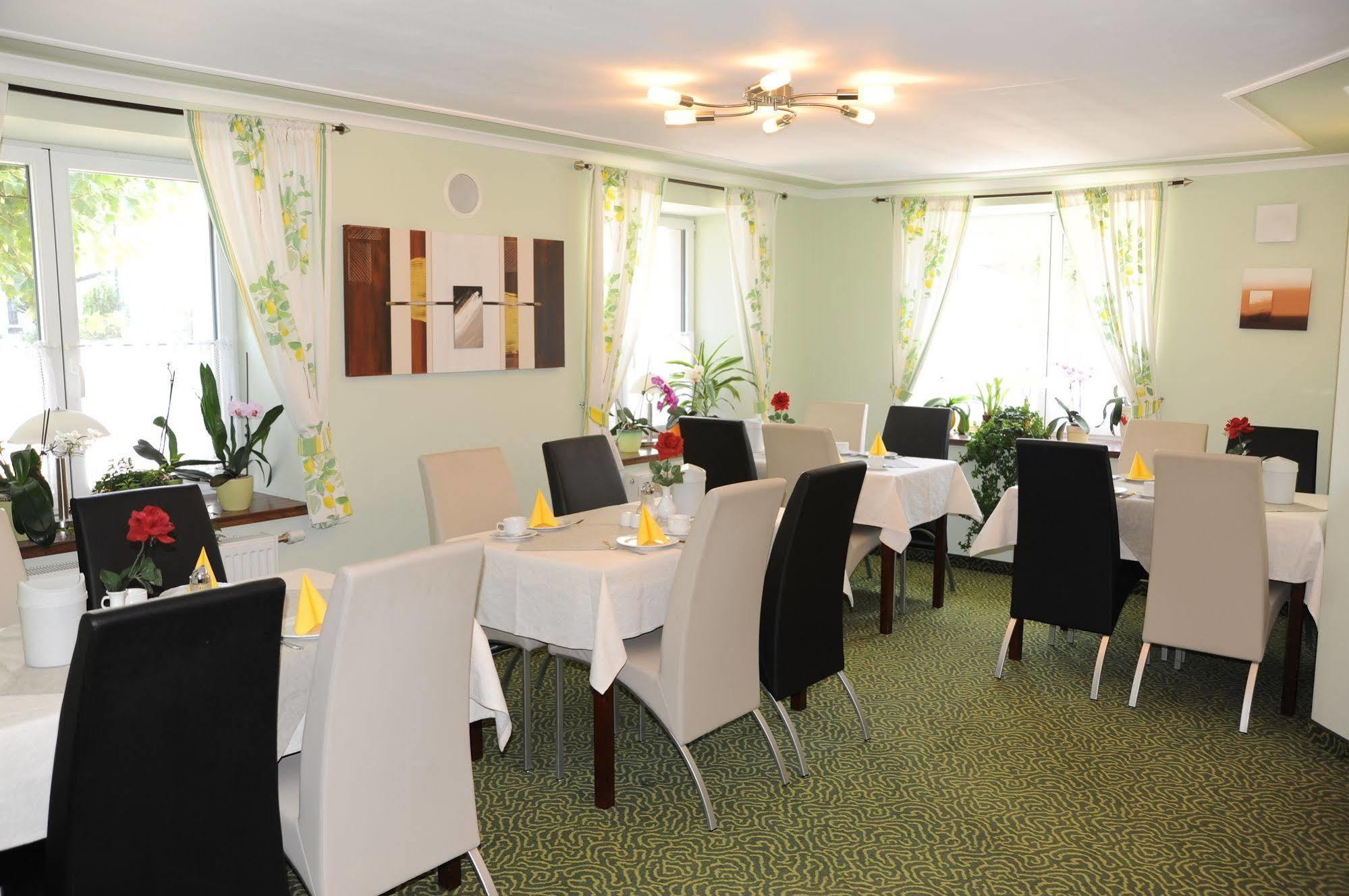 Hotel Post - Regionales Grosses Fruehstuecksbuffet - Auch Gf & Lf Scheidegg Exterior photo